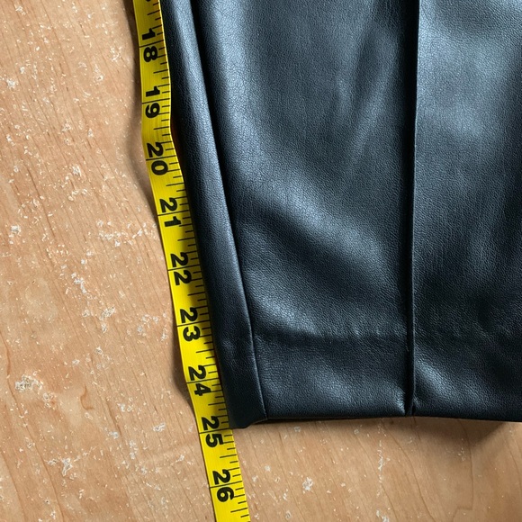 Aritzia / BABATON | Mayne Vegan Leather Pants Black - Picture 6 of 7